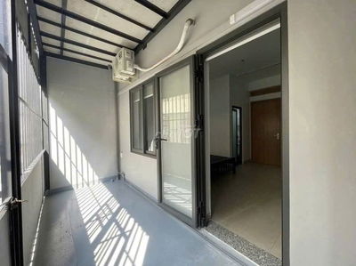 Căn hộ mini 35m2 , có Thang máy, gần Trần Não Q.2,  Đủ nội thất