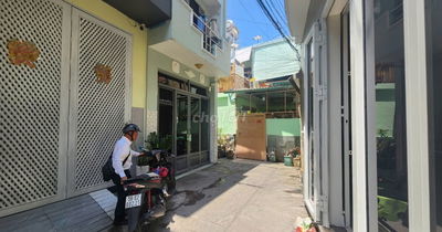Nguyễn Thượng Hiền - 40m2 - 3 TẦNG - 6,45TỶ TL.