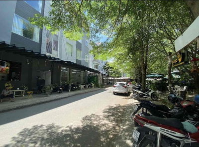 Cho thuê Văn Phòng Công Ty View Sông trệt-12m rộng gần Global City