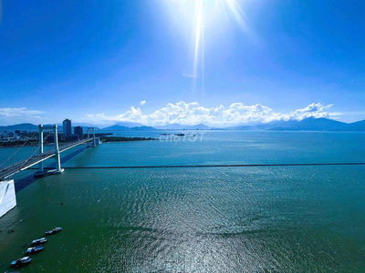 căn hộ dát vàng sơn trà view biển cần bán giá tốt