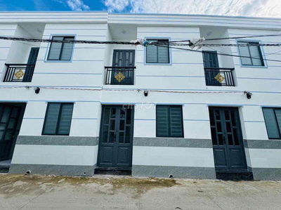 nhà lầu mới xây hỗ trợ góp