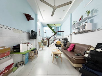 TRẢ LÀ CHỐT -NHÀ  ĐẤT THÁNH -P6-TÂN BÌNH - 3PN - GẦN CV Lê THỊ RIÊNG