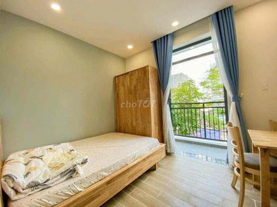 Phòng Studio Ban Công Full Nội Thất Giá Rẻ Gần TDTU Quận 7