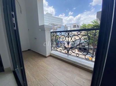 💫2 Phòng Ngủ Giá Sinh Viên Ngay Cầu Đỏ Nguyễn Xí Gần CC Richmond City