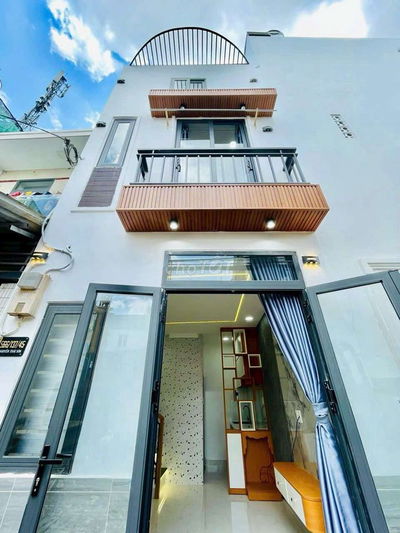 NHÀ 2 LẦU 15.4m2 HẺM XE HƠI ĐƯỜNG NGUYỄN THÁI SƠN, NGAY ĐH VĂN LANG.