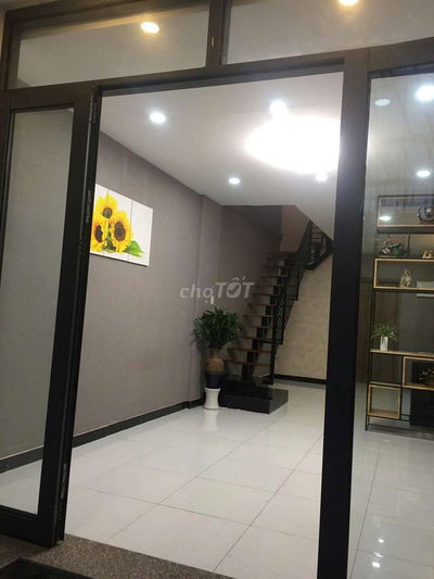Cho thuê nhà mới  hẻm đường số 18 hiệp bình chánh.