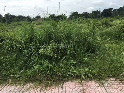 ĐẤT TÂN PHÚ TRUNG GIÁ ĐẸP 110M2 GIÁ CHỈ 670TR SHR, MT ĐƯỜNG NHỰA