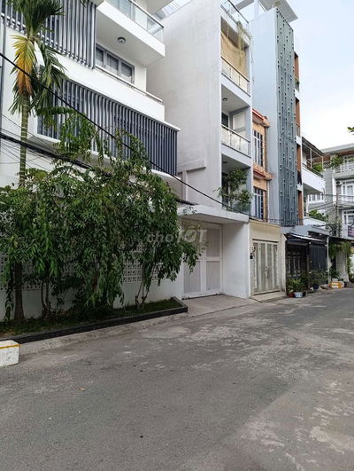 HIẾM - Cách MT 20m, hẻm xe hơi, 2 tầng, Nam Kỳ Khởi Nghĩa, chỉ 6.4 tỷ