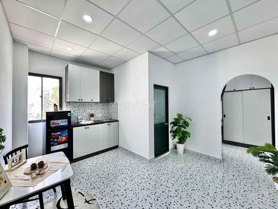 Cho Thuê Căn Hộ 1PN-Tách Bếp - Full NT- Ngay Vòng Xoay Lăng Cha Cả