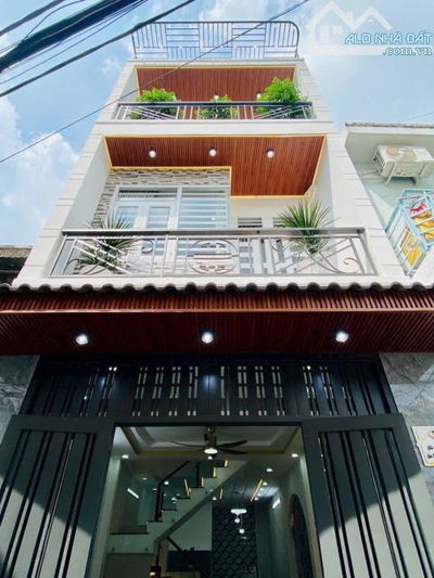 Bán nhà gần chợ Vườn Chuối -Giá 3 tỷ 350/ 63m2. Nguyễn Đình Chiểu, Phường 4, Quận 3