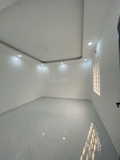 Chính chủ Cho thuê mặt tiền 75 Thành Thái,P14, Quận 10