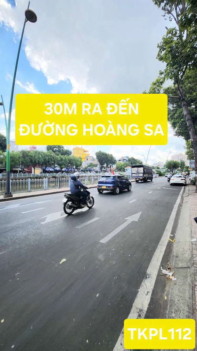 HỘ KHẨU Q.3 HIẾM 4 TẦNG CHỈ NHỈNH 2 TỶ SÁT MẶT TIỀN HOÀNG SA
