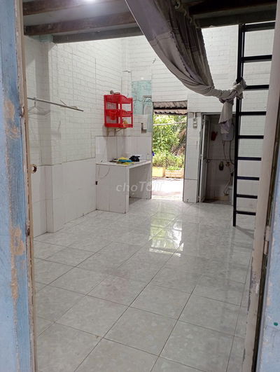 Cho thuê phòng trọ gần khu vực quận 8. Ngay vòng xoay trung sơn
