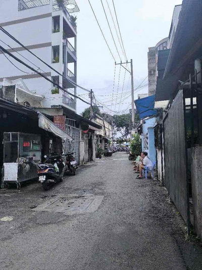 Bán lô đất hẻm xe hơi đường Quang Trung thích hợp xây CHDV , Công ty