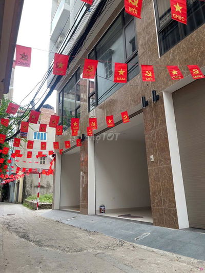 Bán Nhà Ngọc Thuỵ 42m2 x 6 tầng,Thang máy,ngõ ô tô 5 chỗ để trong nhà