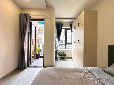CHO THUÊ CĂN HỘ CÓ BAN CÔNG ĐẦY ĐỦ NỘI THẤT