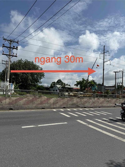 bán miếng đất mặt tiền ngay cầu vôi kế bên trường lái xe vuông vức