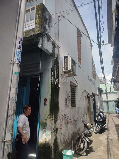 Nhà bán hẻm Làng Ốc Dương Bá Trạc p1q8, 4x9m, trệt+1.lầu, giá 2,7.tỉ