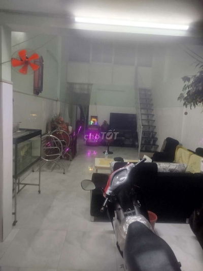 Mình cần bán căn nhà Mặt Tiền Chính Chủ