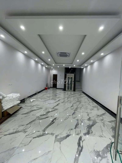 Shophouse 5 tầng San Hô Vinhomes cho thuê 28tr/tháng full thang máy