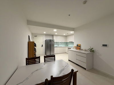💛💛 TUYỂN CHỌN URBAN GREEN CHO THUÊ 13TR CÓ NTCB, 14-15TR FULL ĐẸP