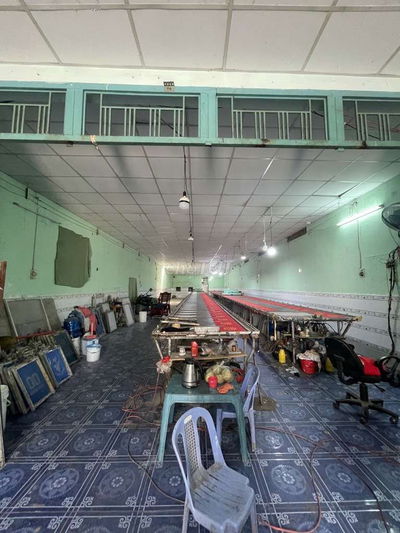 BÁN TẶNG NHÀ C4 ,ĐANG CHO THUÊ LÀM KHO XƯỞNG 10TR / THÁNG