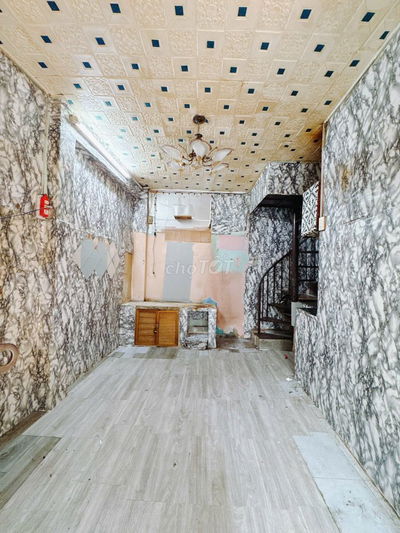 Nhà hẻm 1 sẹc 4 tầng sát cầu Calmette 3PN 3WC chỉ 2.3 tỉ