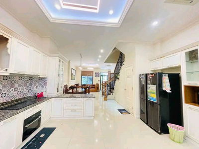 Nguyên Căn Nhà Phố Lakeview City 4PN 5WC Đầy Đủ Nội Thất 30Triệu