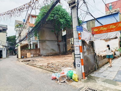 Trung tâm Hà Nội, ô tô tránh, đất tại 144 ngõ 56 Phố Thạch Cầu, 119 triệu / m2, 66.6 m2, giá rẻ