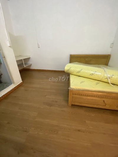 Phòng cao cấp đầy đủ tiện nghi 30m đường TVDang gần chợ Hoà Hưng quận