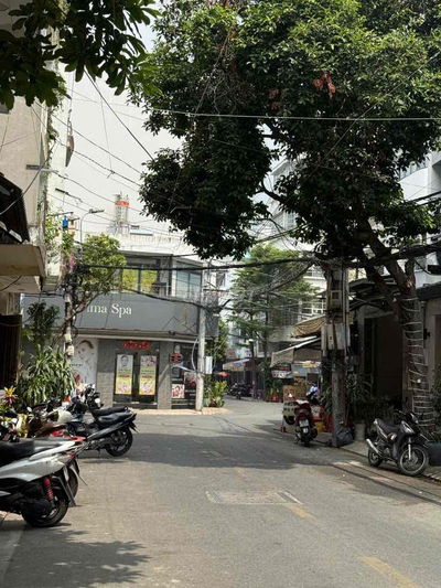 CHÍNH CHỦ BÁN GẤP MẶT TIỀN F11 TÂN BÌNH 5 TẦNG THANG MÁY SỔ ĐẸP KO QH