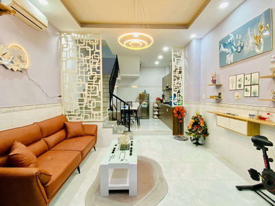 Bán nhà 4 x 10 đúc lầu đường số 2 p16 GV gần Trường học phan chu trinh