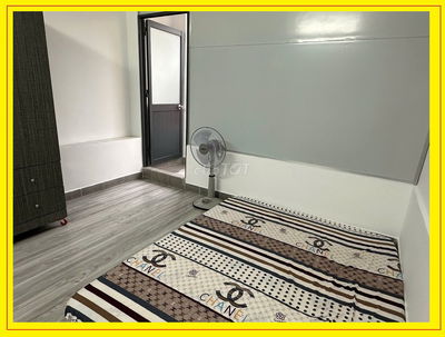 Phòng ngay ngã 5 Bình Hoà Phan Văn Trị, full nội thất, có ban công