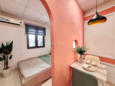 Penthouse 1PN Tách Bếp Máy Giặt Riêng Sân Thượng Rộng Gần Chợ Bà Chiểu