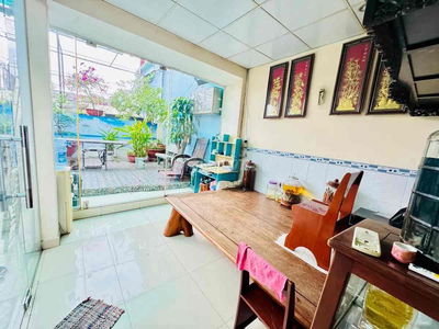 💥 Nhà mặt tiền Phan Văn Hớn, 100m tới quốc lộ, 227m2, 15,8 tỷ SHR