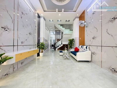 Bán nhanh căn Thống Nhất, Gò Vấp. Giá: 2 tỷ 810tr/ 62m2, Sổ hồng riêng, đường ô tô