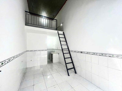 Phòng Cực Rộng gần Ngã Tư Bình Thái ngay Đỗ Xuân Hợp, Phước Long A, Q