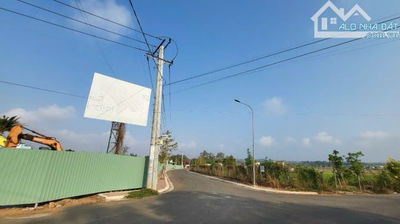 Chính chủ bán gấp lô đất đói diện chung cư mới Bà Rịa