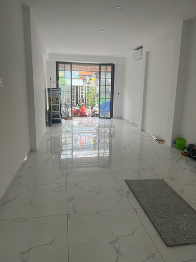 Nhà nguyên căn đường số Tân Quy Q7(Cũ) - 5 tầng - 4x18m- Giá thuê 34tr