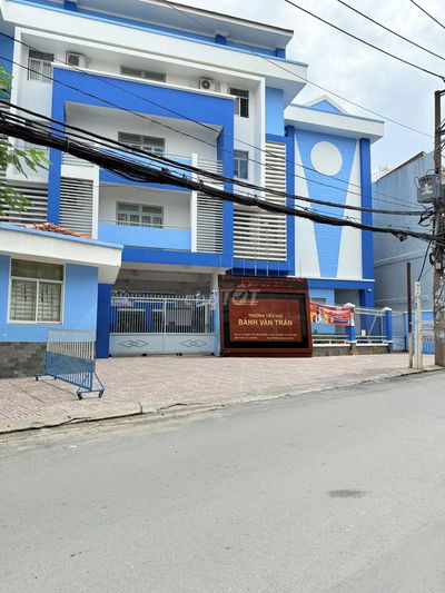 P. Bày Hiền mới - bệnh viện Thông Nhất, 4m x 11m, xe hơi đỗ 24/7 7. tỷ