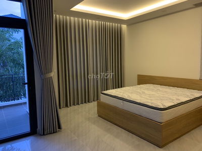 Cho thuê nhà mega village  Khang Điền 13tr  triệu Q9
