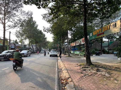 Bán đất Mặt tiền đường Nguyễn Văn Trỗi ------- Giá 5 tỷ 990 -------- D