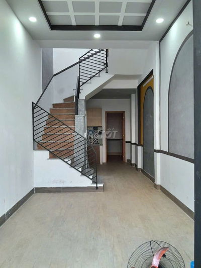 Cho thuê nhà Nguyên Căn nhiều P ngủ  300m2