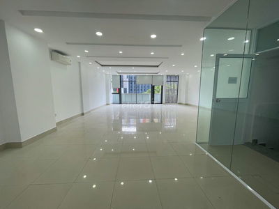 Cho thue văn phòng KDT Vạn Phúc city 7x20m Giá 12.5tr  máy lạnh rèm