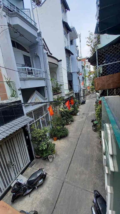 BÁN NHÀ ĐẸP TTQ1,5 TẦNG, HXH, NHỈNH 9 TỶ
