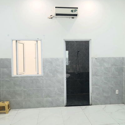 cHUÊ PHÒNG TRỌ – MÁY LẠNH, TỰ DO GIỜ GIẤC – P. LONG TRƯỜNG, TP. TĐ