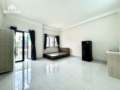 🌟 CĂN HỘ BAN CÔNG MỚI 100% + FULL NỘI THẤT - NGAY CÔNG VIÊN LÀNG HOA