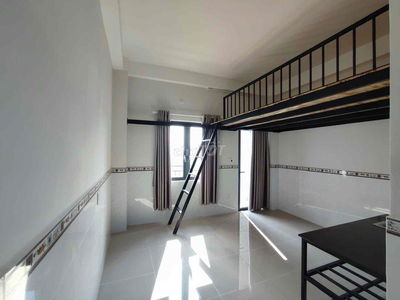 DUPLEX BAN CÔNG - CÁCH ĐẠI HỌC CÔNG THƯƠNG 7p - AEON MALL TÂN PHÚ 5p