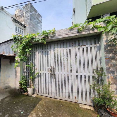Bán nhà, đường Trần Xuân Soạn, diện tích 48m2, nở hậu, nhỉnh 4tỷ