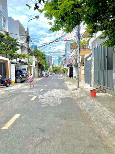 Bán MT LÊ LAI - Thạch Thang ngay trung tâm thành phố giá rẻ 85tr/m2